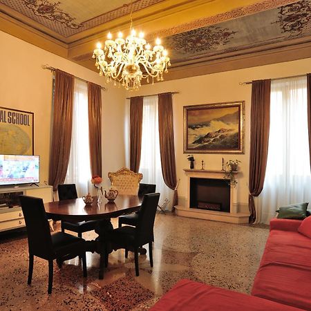 Anna'S House Apartment Modena Exterior photo